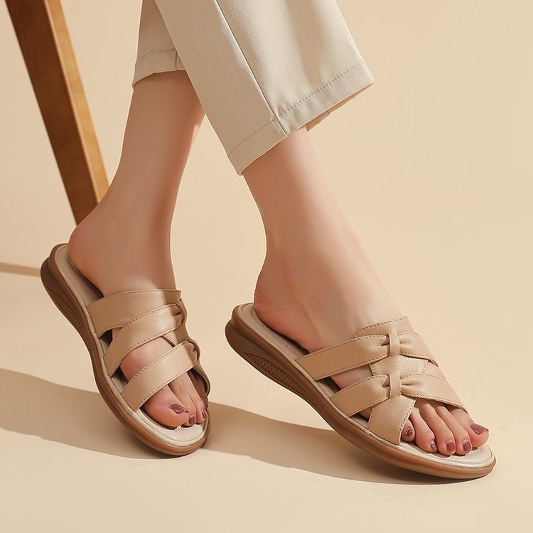 Summer  Soft Bottom Non-slip Tendon Bottom Soft Leather Sandals